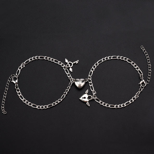 Magnetic heart key stainless steel chain bracelet