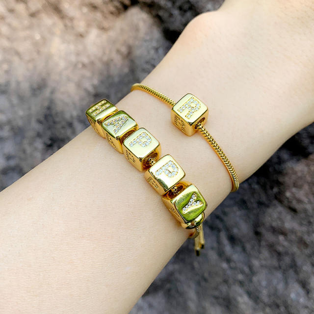 Fashion DIY 26 letter bracelet