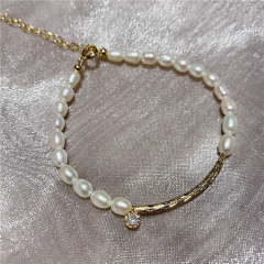 Natural pearl bracelet