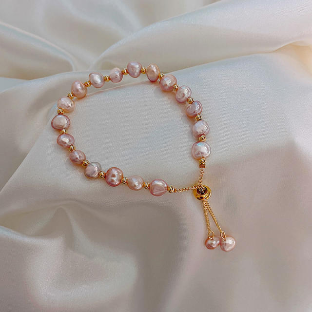 Natural pearl bracelet