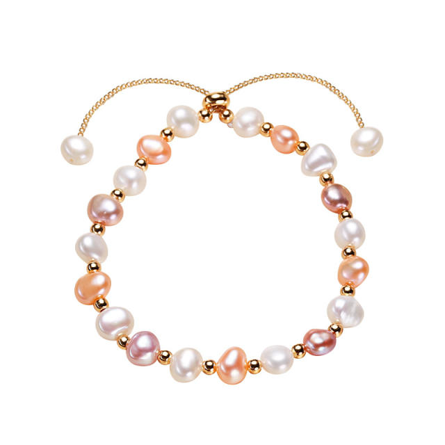 Freshwater baroque pearl bracelet