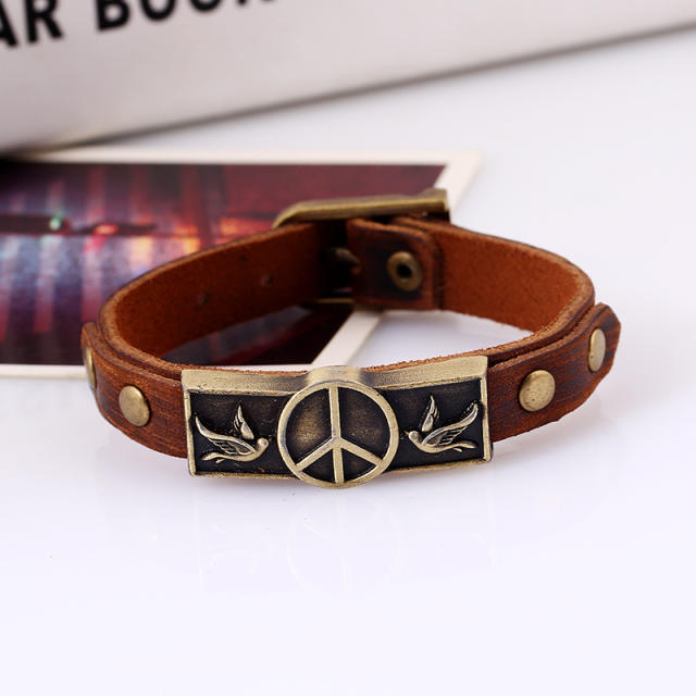 Cowhide genuine belt buckle bracelet