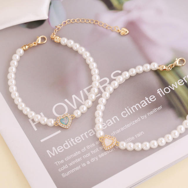 Diamond heart pearl bracelet