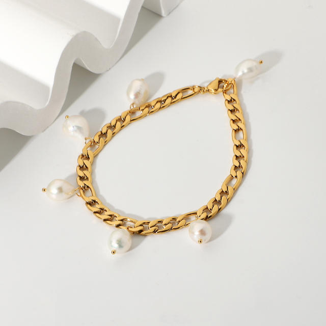 New stainless steel Figaro chain freshwater pearl tassel bracelet