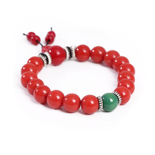 Glass bead charm bracelet