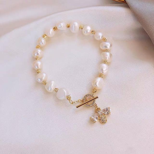 Natural pearl bracelet