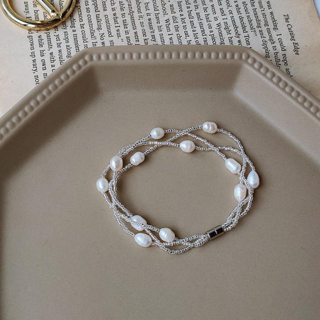 Multilayers natural pearl magnetic buckle bracelet