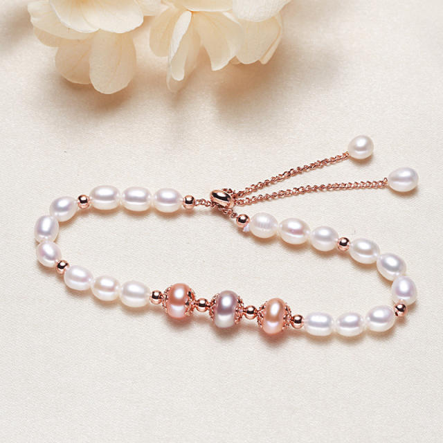 Freshwater pearl bracelet