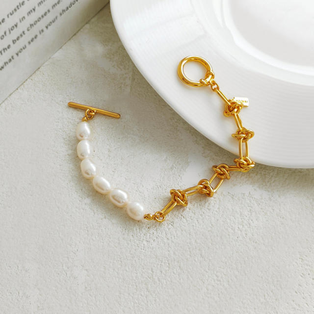 Creative pearl beads copper chain bracelet