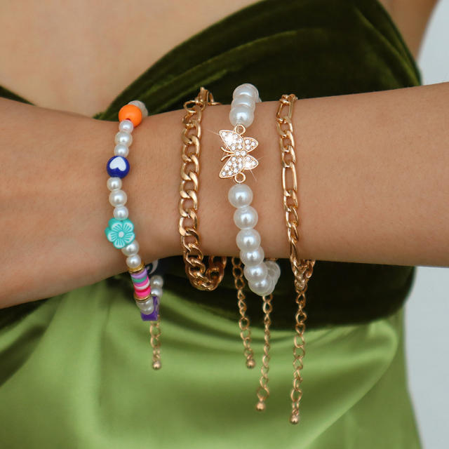Butterfly pearl bracelet set