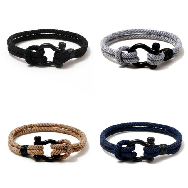 Horseshoe bucklet string bracelet for men