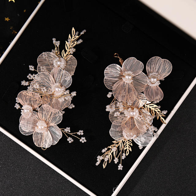 Handmade bloom flower wedding hair accessory