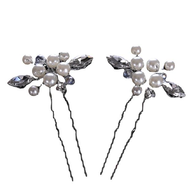 Pearl bridal hairpins