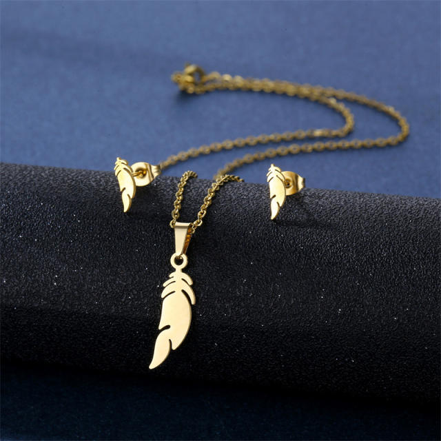 Stainless steel feather necklace set