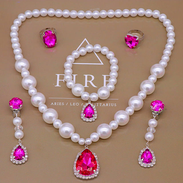 Faux pearl drop pendant jewelry set for kids