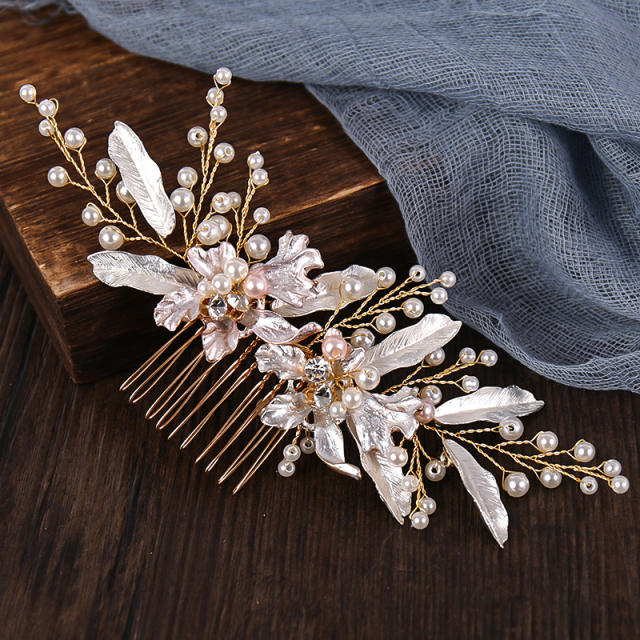 Luxury white color leaf and pearl setting handmade wedding jewelry