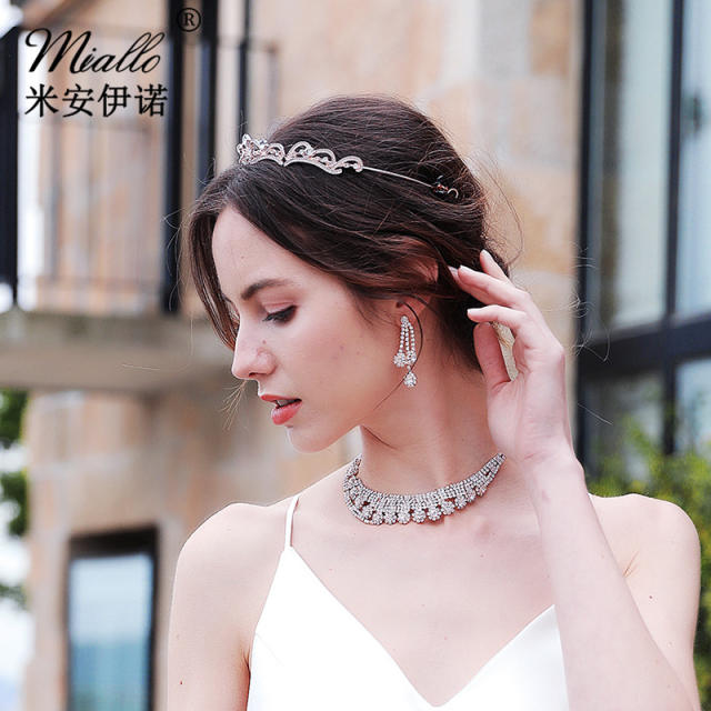 Rhinestone hollow crown headband