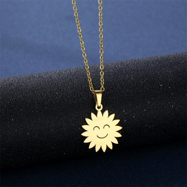 Stainless steel sun pendant necklace set