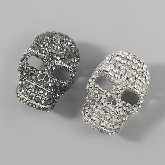 Diamond skull halloween brooch