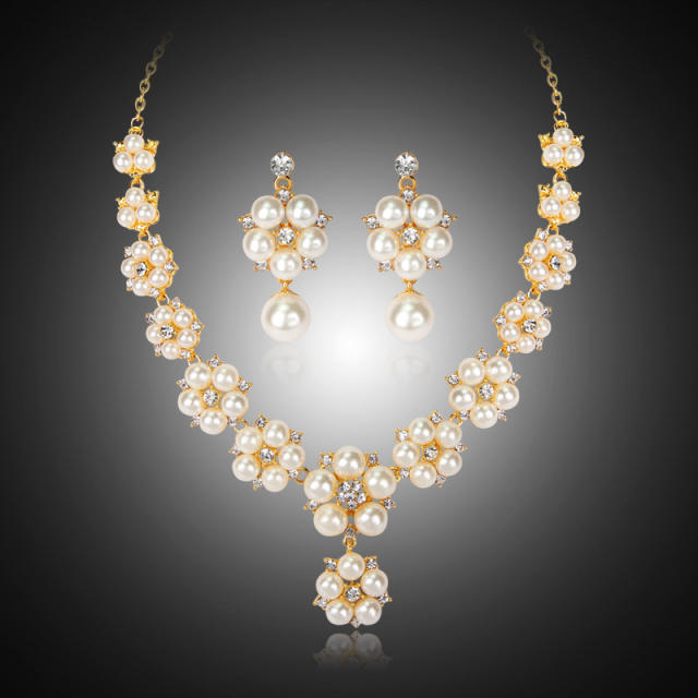 Korean fashion bridal pearl necklace set