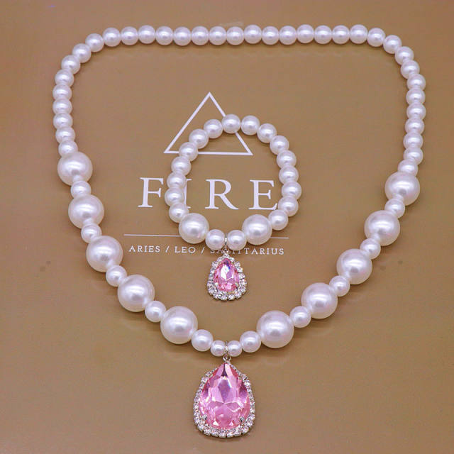 Faux pearl drop pendant jewelry set for kids