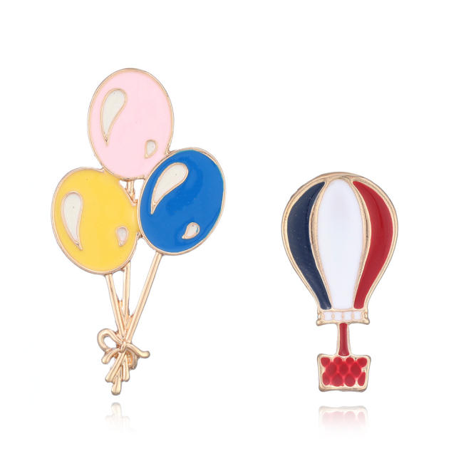 Colorful balloon brooch set for kids