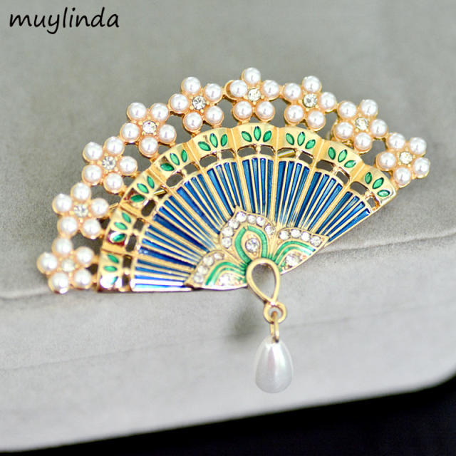 Chinese fan enamel tassel brooch