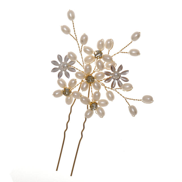 Pearl bridal hairpins