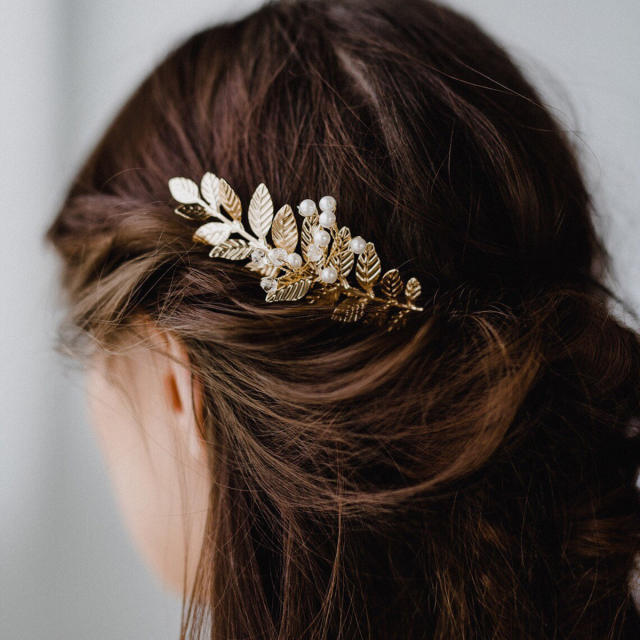 Fashion Pearl leaf hair comb