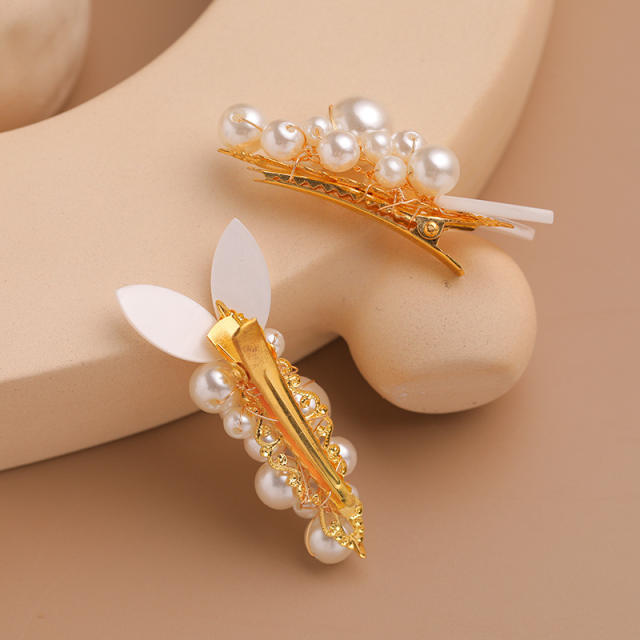 Pearl hair pins for wedding