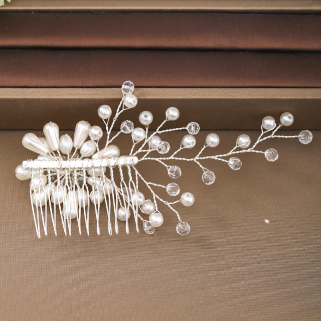 Handmade pearl flower bridal hair combs