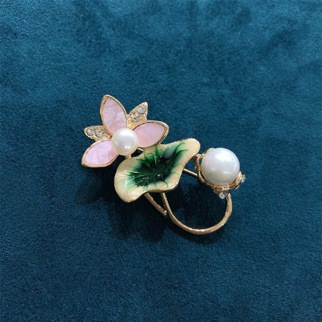 Chinese style lotus pearl brooch
