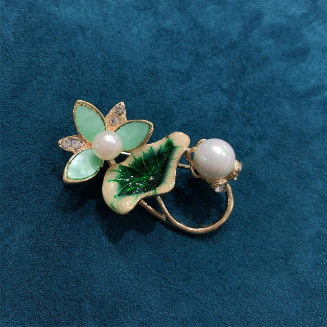 Chinese style lotus pearl brooch