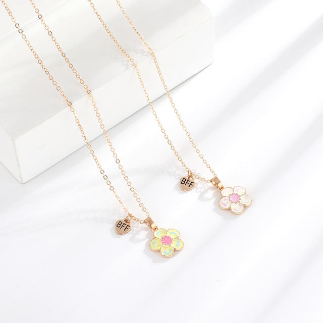 Enamel flower pendant BFF necklace set for kids