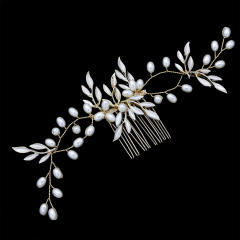 Simple pearl leaf bridal hair comb