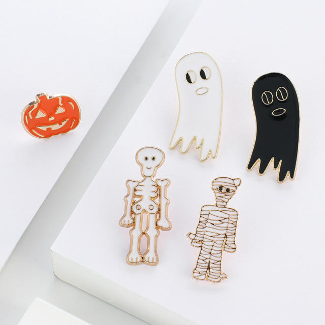 Cartoon ghost mummy brooch set