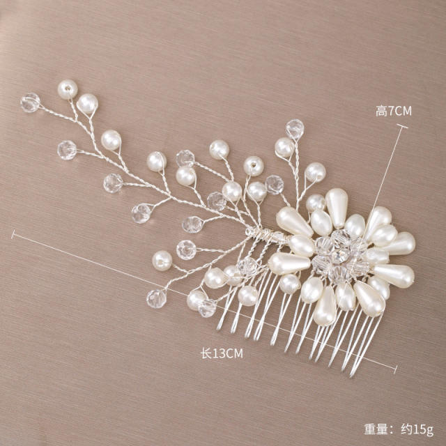 Handmade pearl flower bridal hair combs