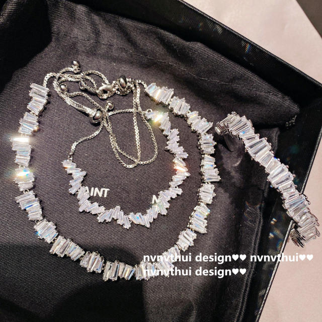 18K gold bone zircon diamond bracelet hair clips ear stud necklace set