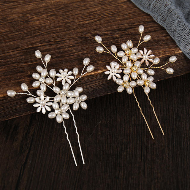 Pearl bridal hairpins