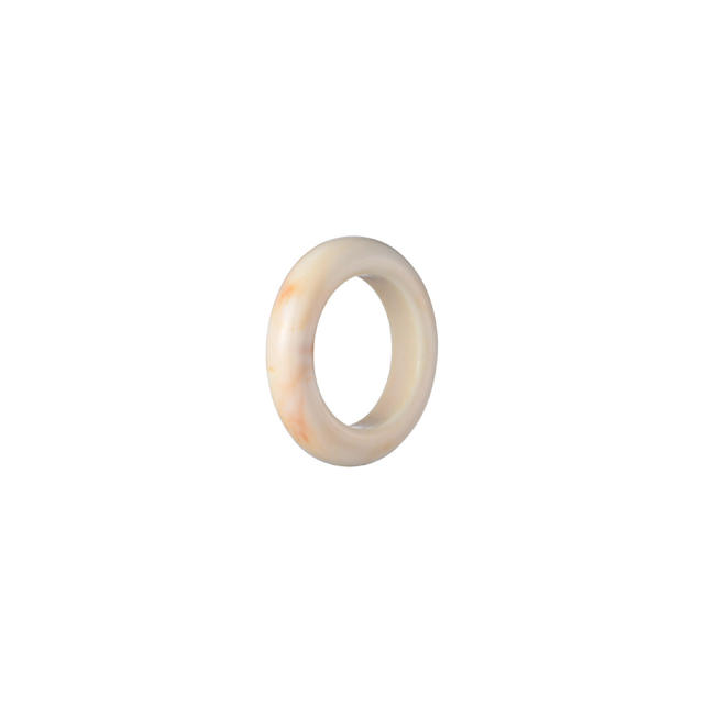 Round design resin finger ring