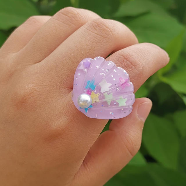 Color resin shell finger ring