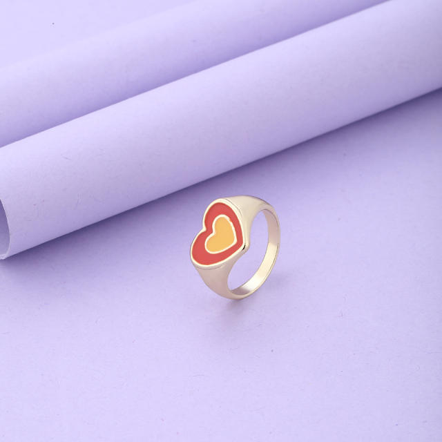 Double heart enamel finger ring