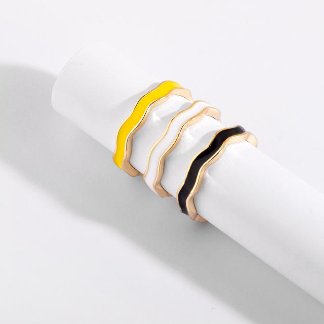 Color enamel wave finger ring