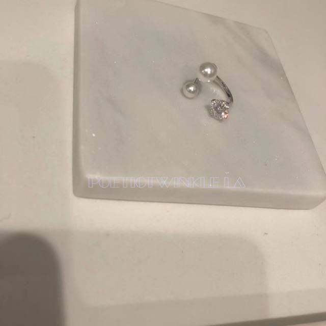 Diamond pearl cuff ring