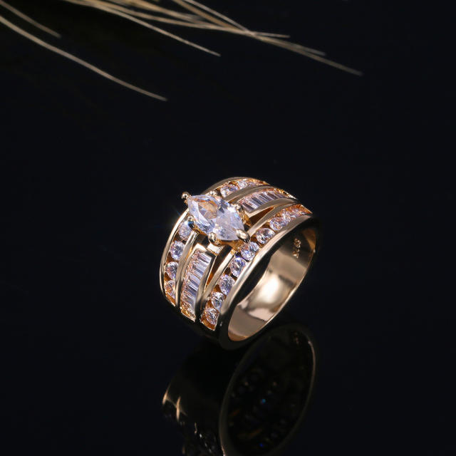 Women's copper inlaid zircon ring