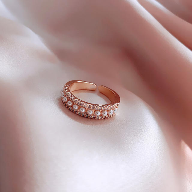 Pearl beaded open finger ring