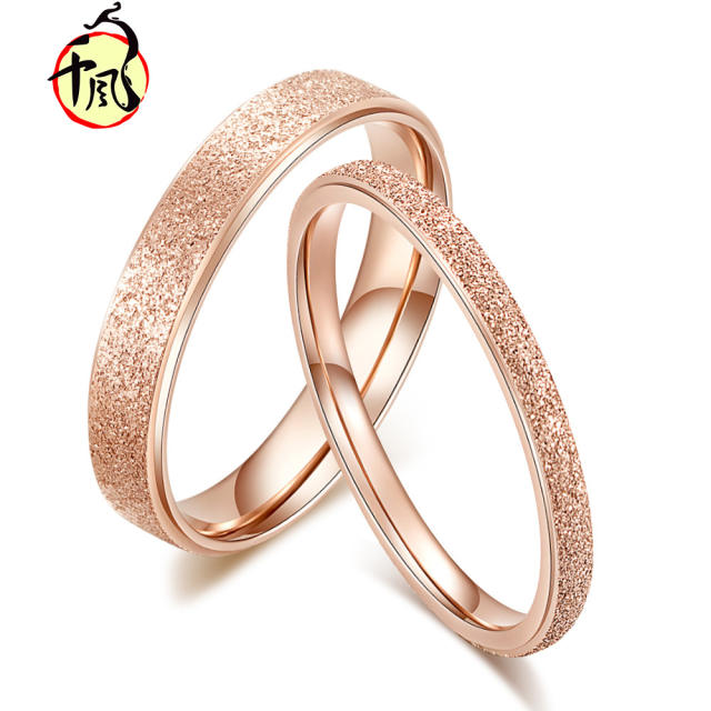 Japanese and Korean titanium steel rose gold frosted ring