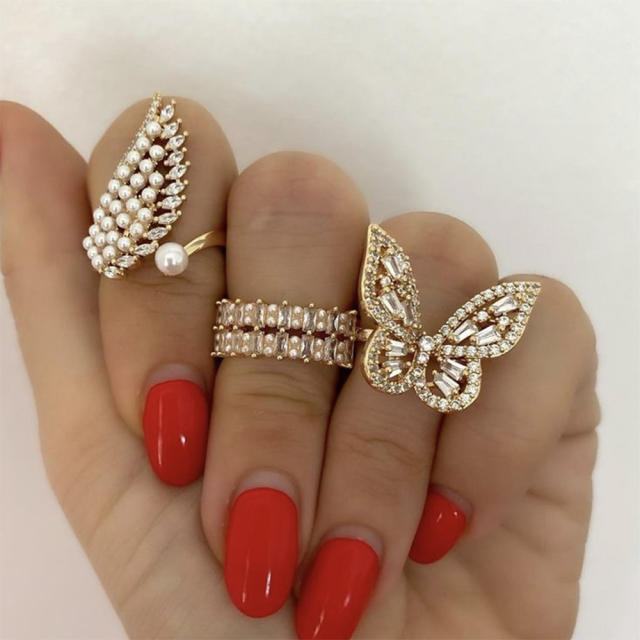 Diamond butterfly open finger ring
