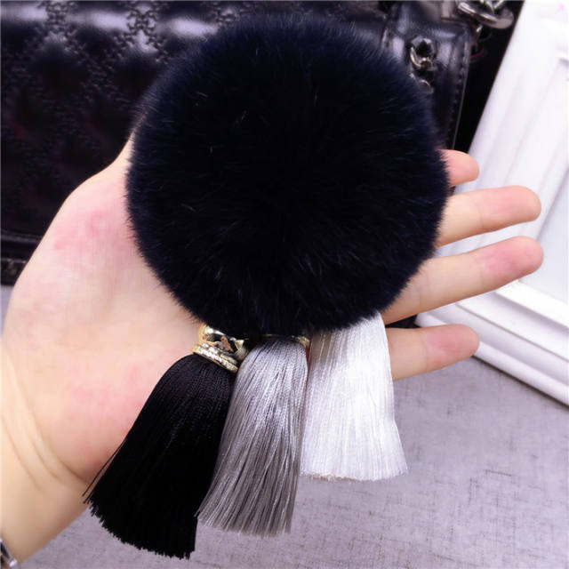 Fuzzy ball tassel keychain