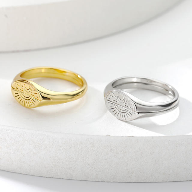 Engraved moon and sun matching rings